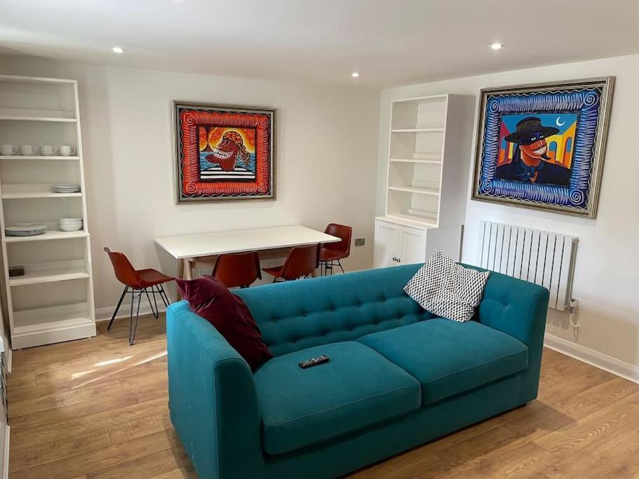 Lovely 1 Bedroom Flat In ブロードステアーズ エクステリア 写真